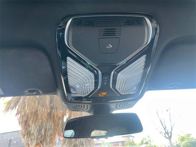 2022 BMW 7 Series 745e xDrive