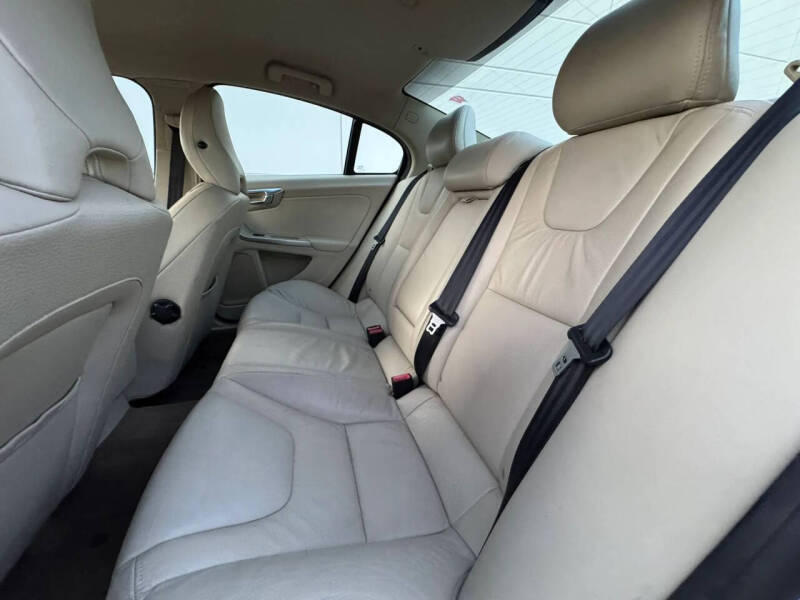 2012 Volvo S60 T5