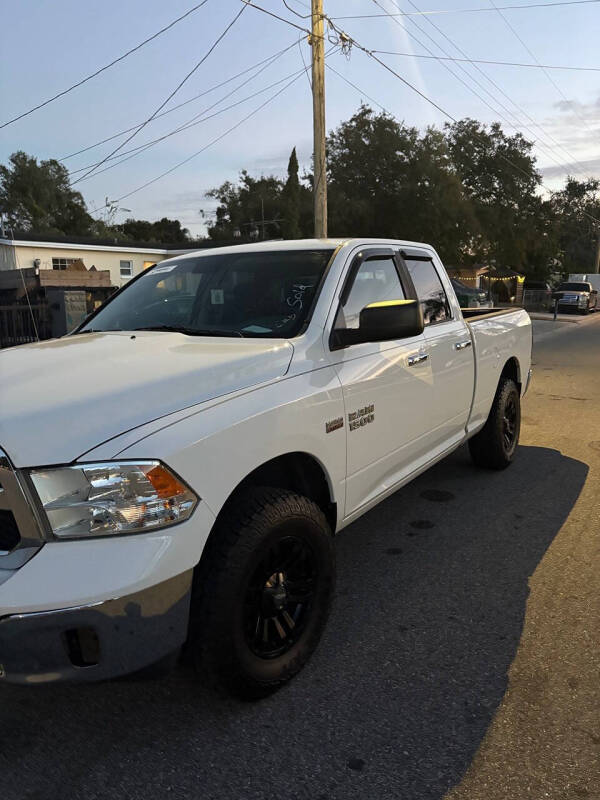 2013 RAM 1500 SLT