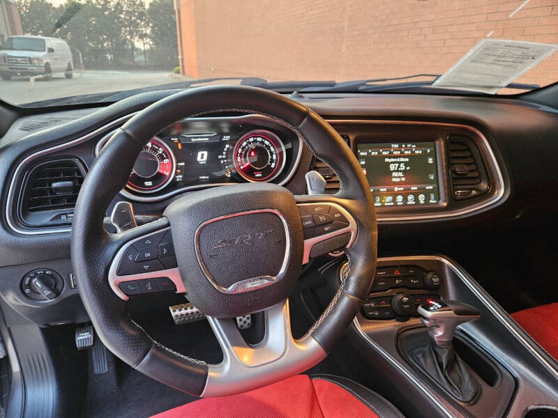2015 Dodge Challenger SRT 392