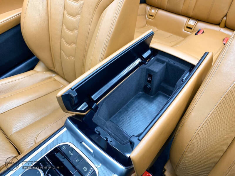 2020 BMW 8 Series 840i