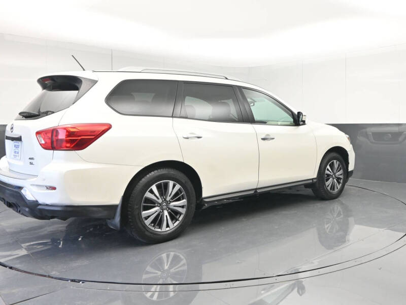 2017 Nissan Pathfinder