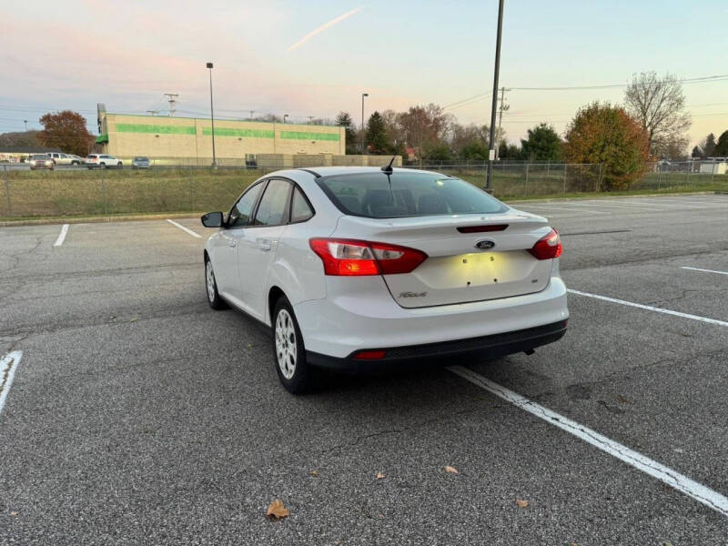 2012 Ford Focus SE
