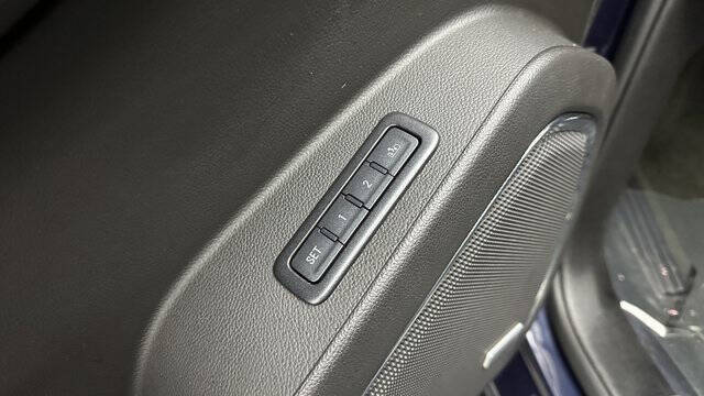 2017 GMC Yukon XL SLT