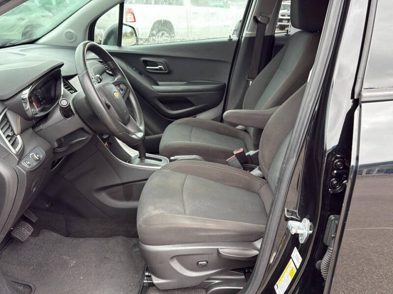 2022 Chevrolet Trax LS