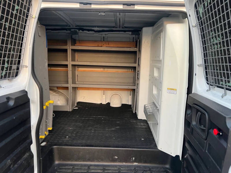 2020 Chevrolet Express 2500