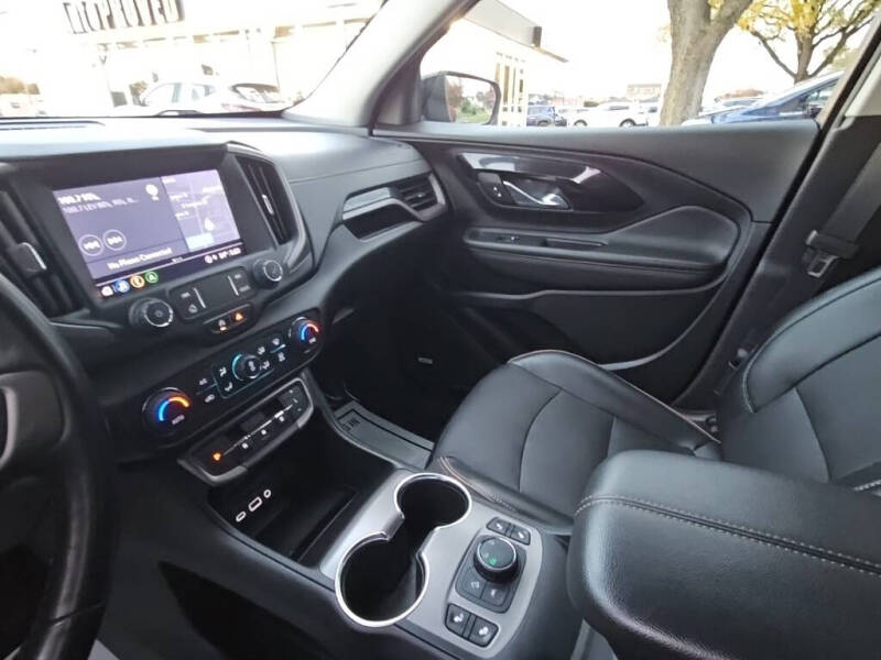 2022 GMC Terrain AT4