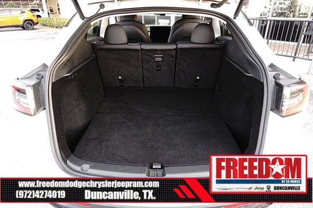 2025 Tesla Model Y Performance