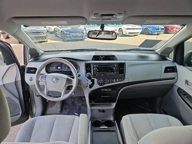 2013 Toyota Sienna