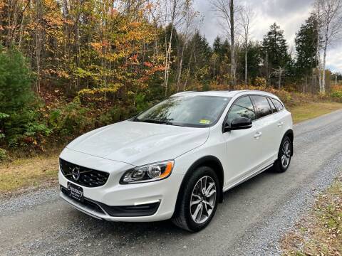 2018 Volvo V60 Cross Country for sale at CROSSWAY AUTO CENTER in East Barre VT