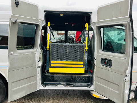 2017 Chevrolet Express LS 3500