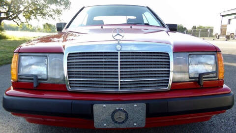 1989 Mercedes-Benz 300-Class