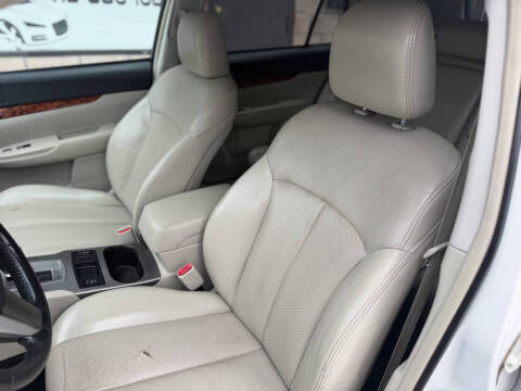 2011 Subaru Outback 2.5i Limited