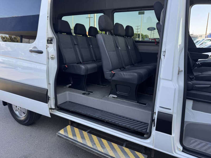 2013 Mercedes-Benz Sprinter 2500