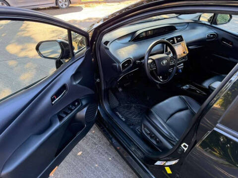 2019 Toyota Prius XLE