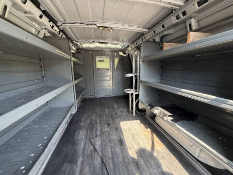 2019 GMC Savana 2500