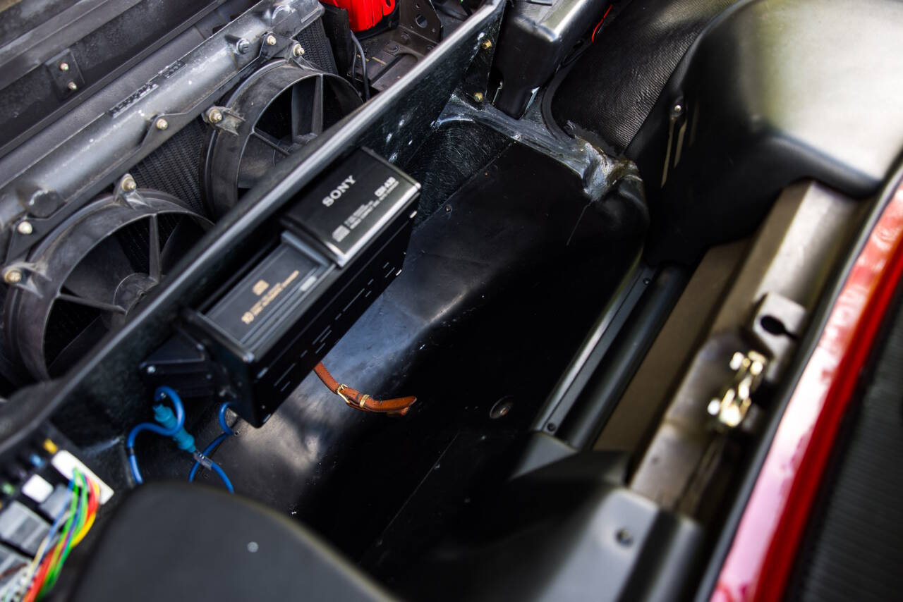 1989 Ferrari Mondial 40