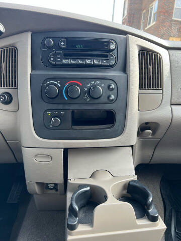 2005 Dodge Ram 1500 SLT