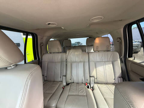 2016 Lincoln Navigator Select