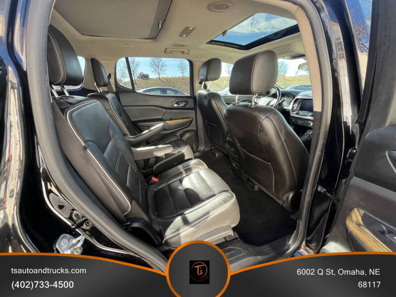 2018 GMC Acadia Denali