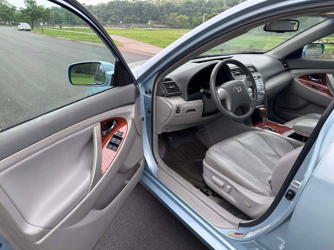2008 Toyota Camry 2