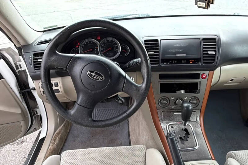 2005 Subaru Outback 2.5i