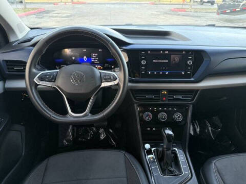 2023 Volkswagen Taos SE