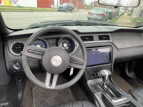 2012 Ford Mustang V6 Premium