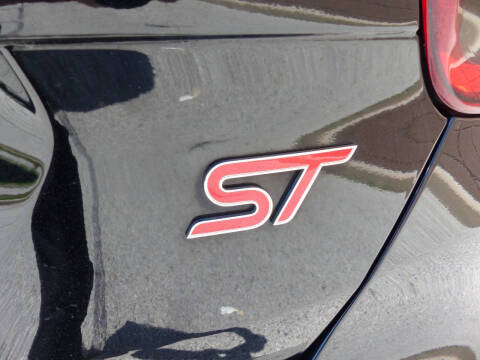 2018 Ford Focus ST