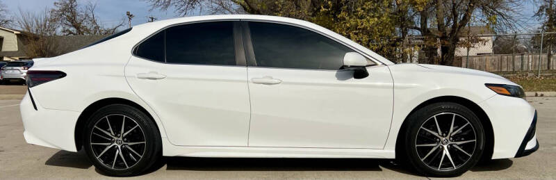 2021 Toyota Camry SE Nightshade