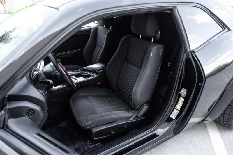 2017 Dodge Challenger