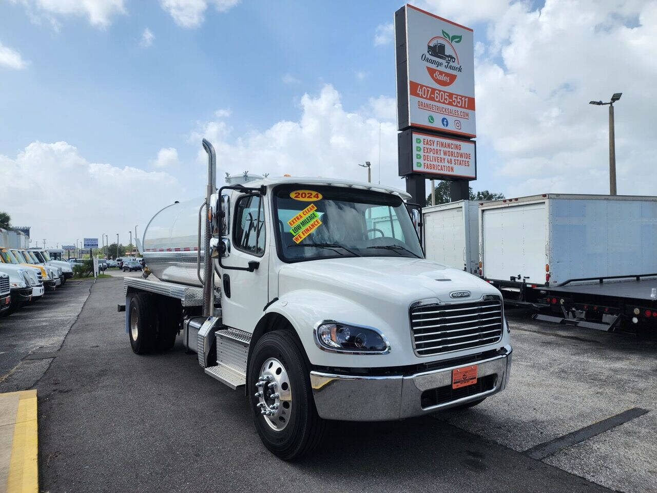 New 2024 Freightliner M2 106 For Sale