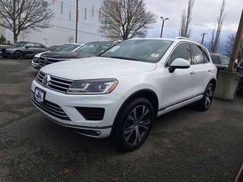 2017 Volkswagen Touareg V6 Wolfsburg