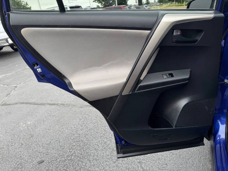2014 Toyota RAV4 LE