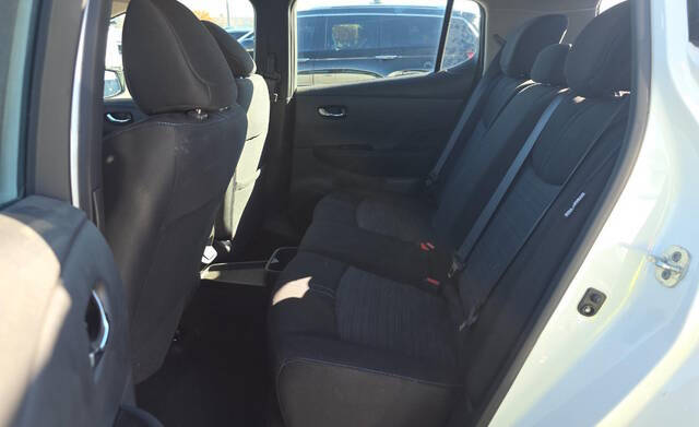 2023 Nissan LEAF SV PLUS