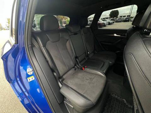 2022 Audi SQ5 3.0T quattro Premium Plus