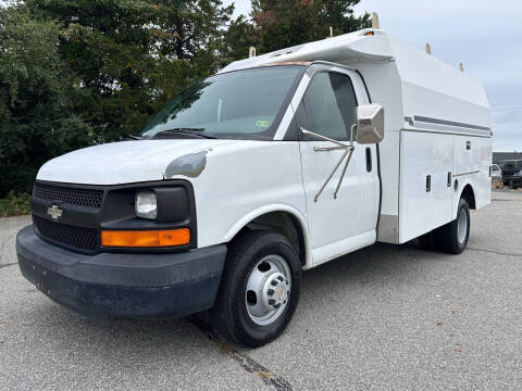 2006 Chevrolet Express for sale at Progressive Auto Finance in Fredericksburg VA