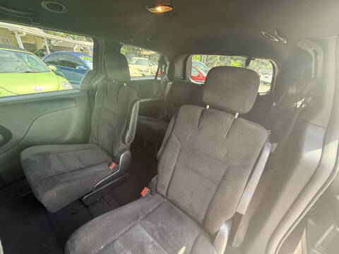 2017 Dodge Grand Caravan SE Plus