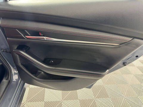 2025 Mazda Mazda3 Sedan 2.5 S Carbon Edition