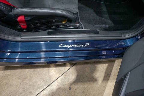 2012 Porsche Cayman R