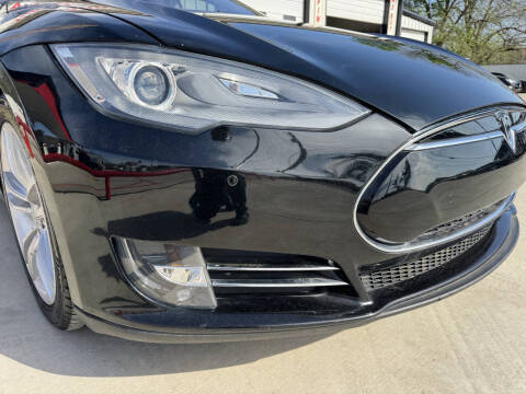2014 Tesla Model S 85