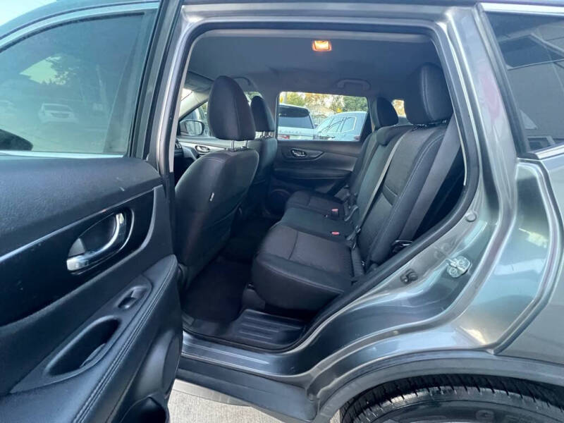 2018 Nissan Rogue S