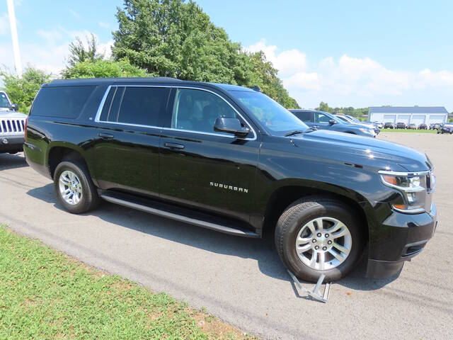 2017 Chevrolet Suburban LT