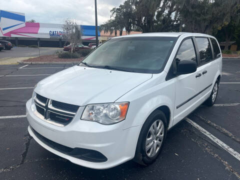 2014 Dodge Grand Caravan for sale at Florida Prestige Collection in Saint Petersburg FL