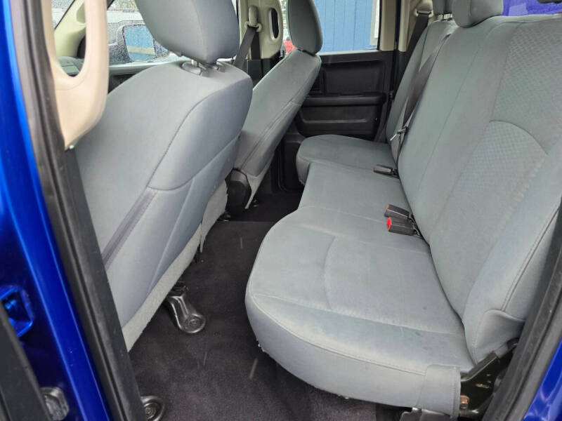 2017 RAM 1500 Express