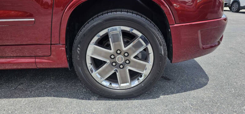 2011 GMC Acadia Denali