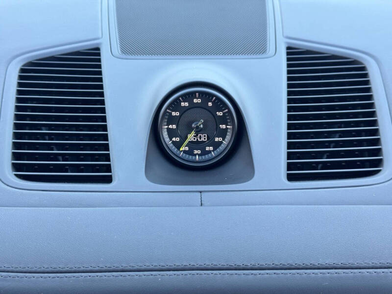 2021 Porsche Cayenne Turbo S E-Hybrid Coupe