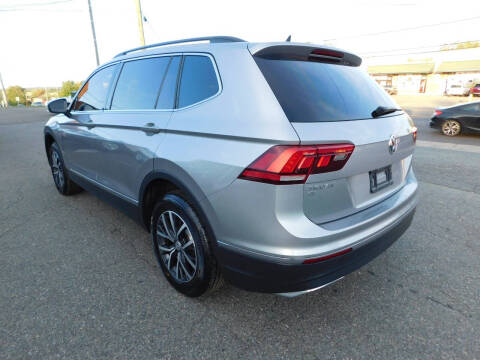 2020 Volkswagen Tiguan SE