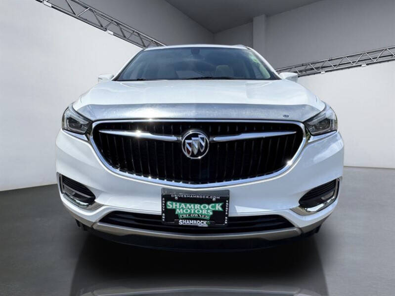 2020 Buick Enclave Essence