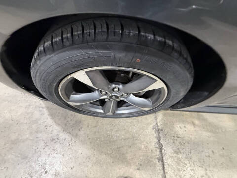 2016 Ford Mustang V6